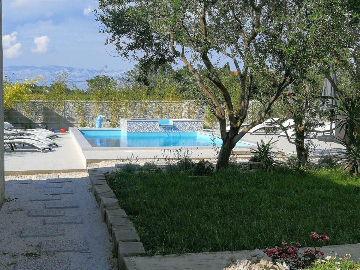 Villa Flora Maris Apartments プリヴラカ エクステリア 写真